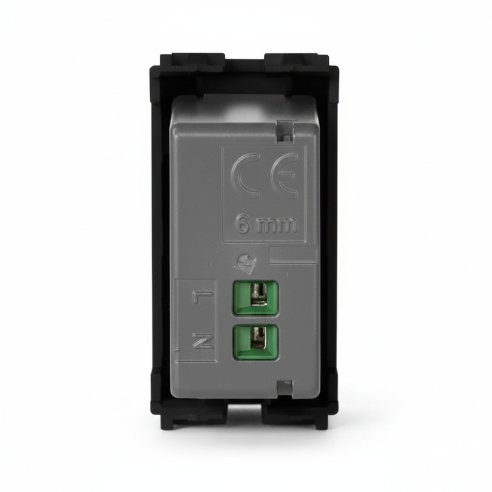 Módulo Tomada USB Pial Plus+ 1500mA Preto- 615088PT