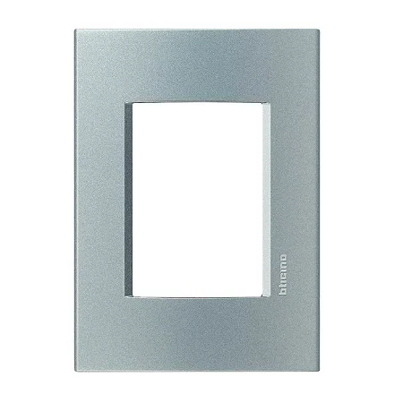 Placa Living Light 4x2 para 3 módulos Tech - LNA4803TE